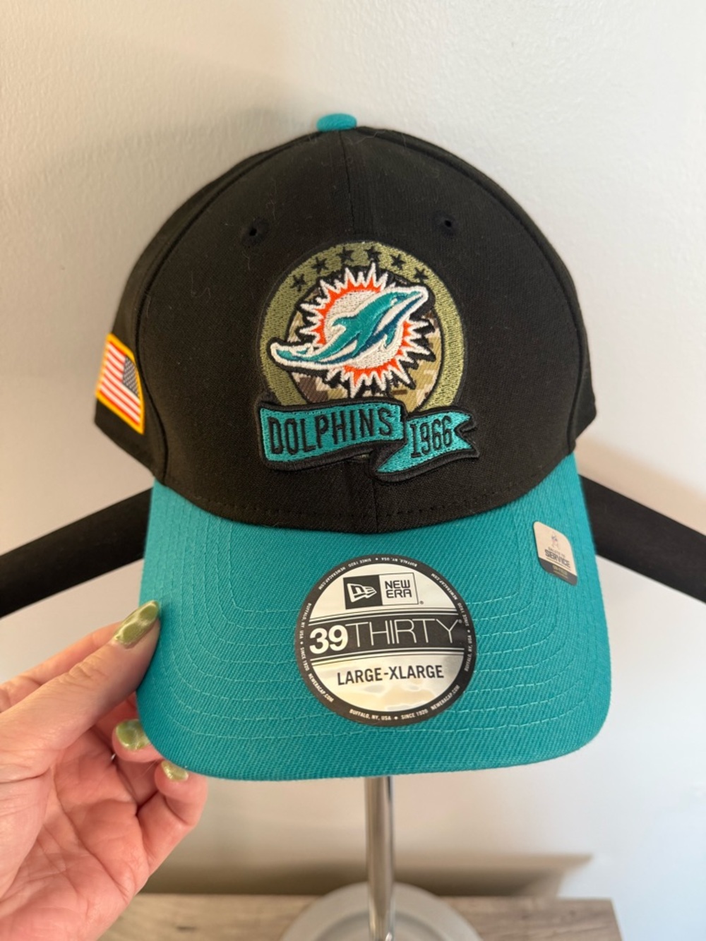 New Era Black & Teal Miami Dolphins 39THIRTY Cap